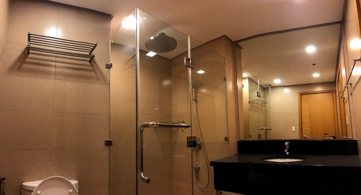 "1BR Condo for Rent in Park Terraces, San Lorenzo, Makati"05