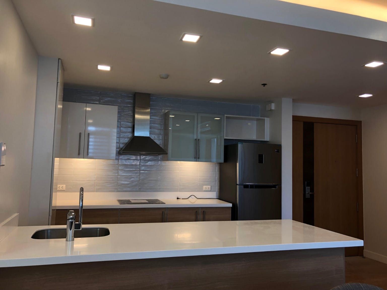 "1BR Condo for Rent in Park Terraces, San Lorenzo, Makati"09