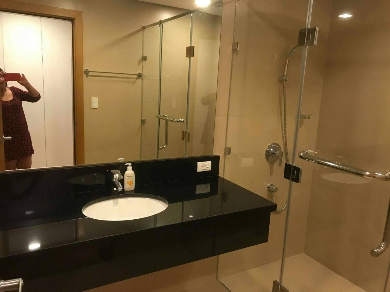 2BR Condo for Rent04
