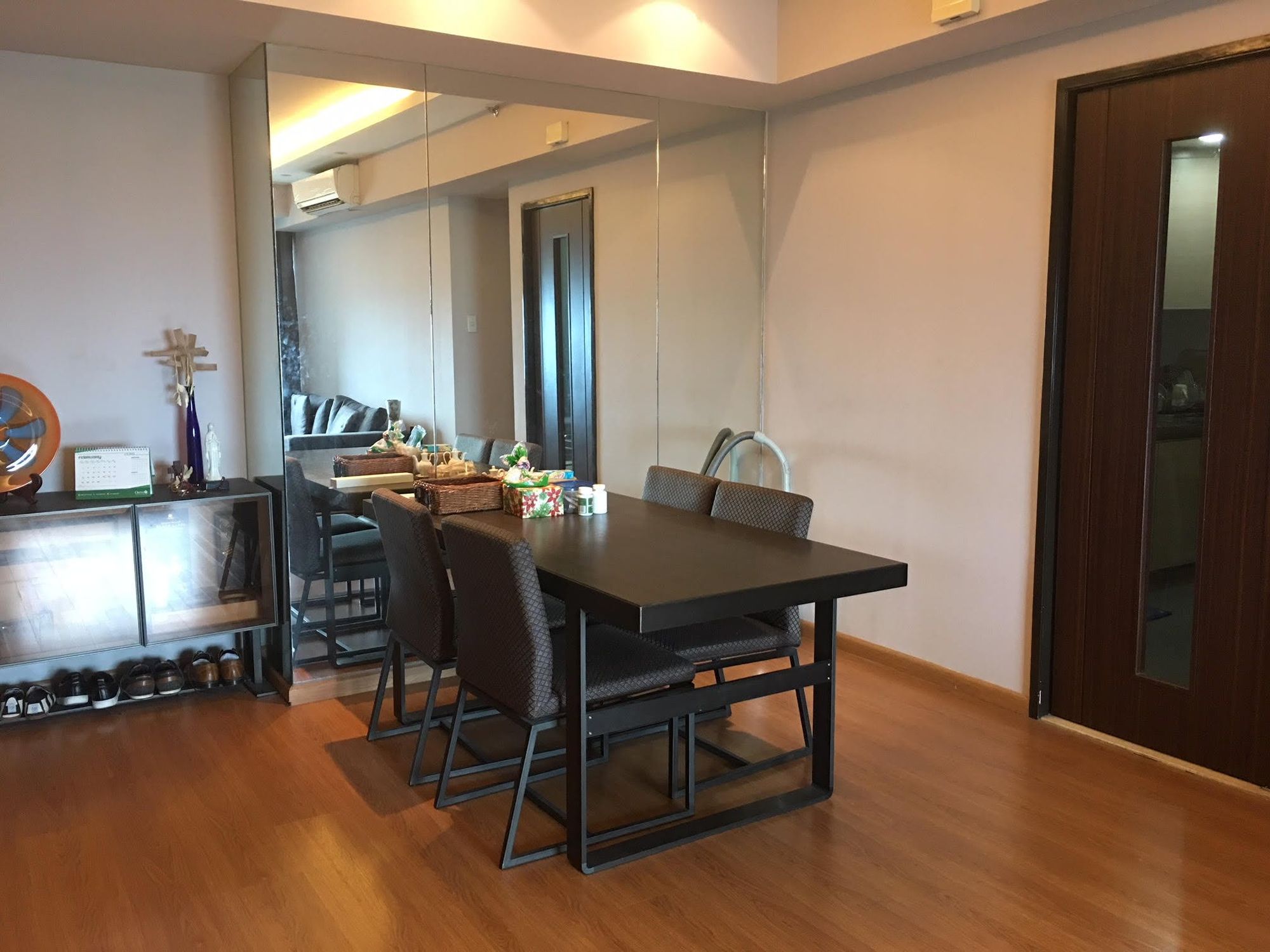 "2BR Condo for Rent in The St. Francis Shangri-La Place, Ortigas Center"05