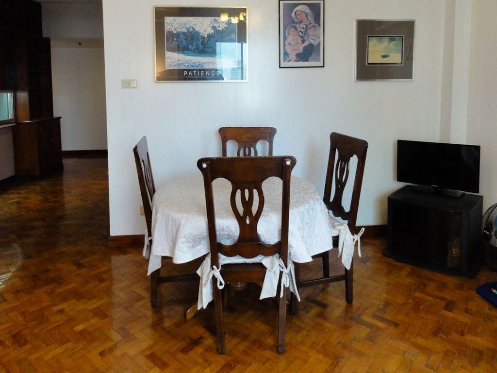 "2BR Condo for Rent in The Asia Tower, Legazpi Village, Makati"04