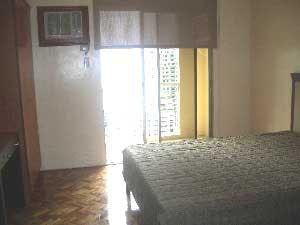 "1BR Condo for Rent in Paseo Parkview Suites, Salcedo Village, Makati"04