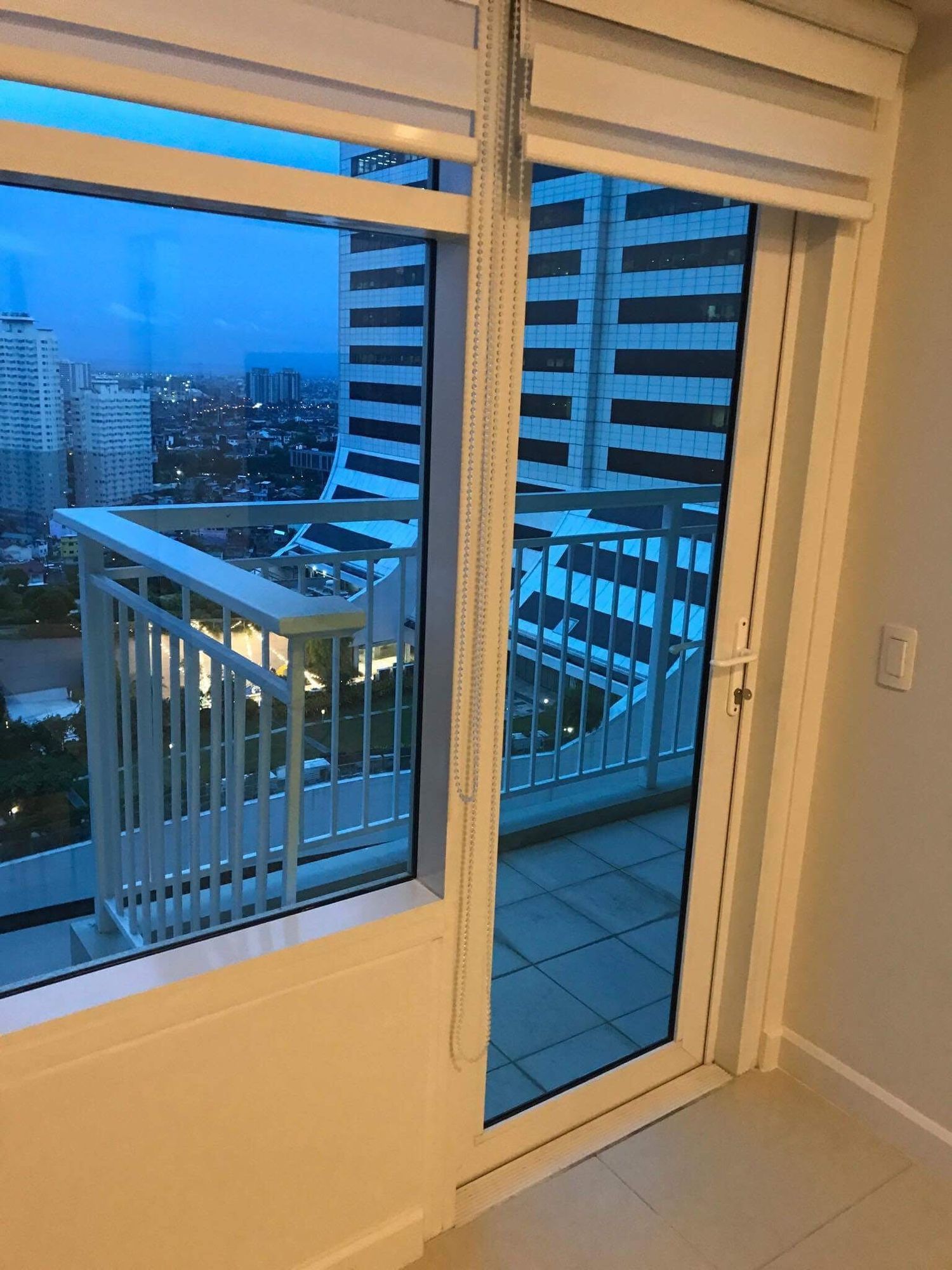 "2BR Condo for Rent in The Infinity, BGC - Bonifacio Global City, Tagui"03