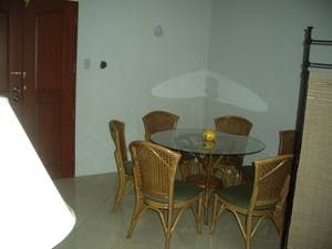 "2BR