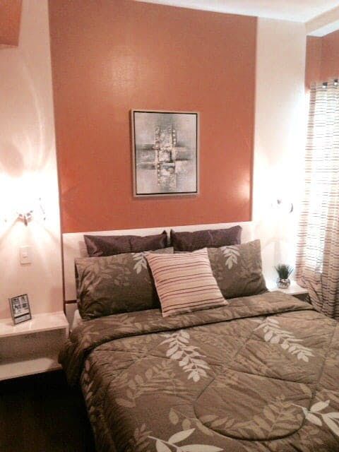"2BR Condo for Rent in Edades Tower and Garden Villas, Rockwell Center,"05