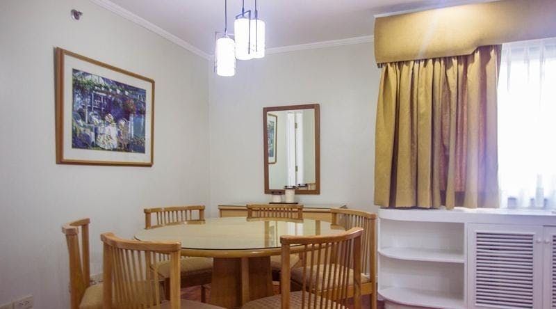 "2BR Condo for Rent in Classica Tower Condominium, Salcedo Village, Mak"08