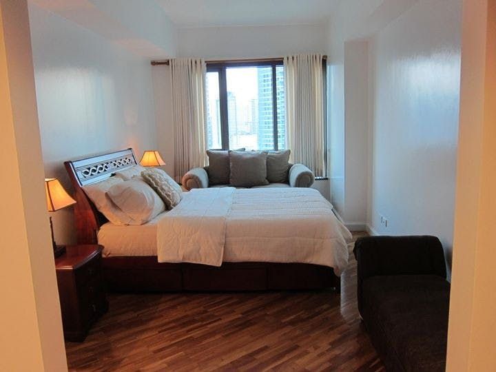 "1BR Condo for Rent in Joya Lofts and Towers, Rockwell Center, Makati"08