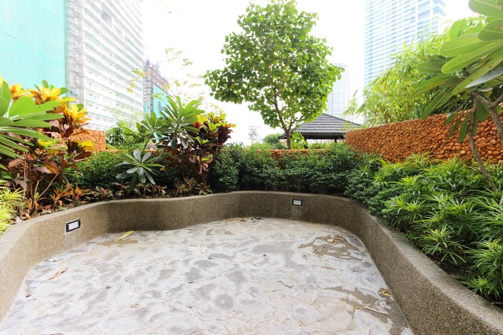 "2BR Condo for Rent in Acqua Private Residences, Hulo, Mandaluyong"04
