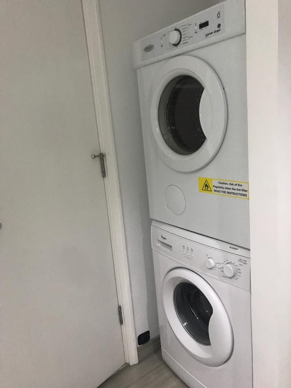 "1BR Condo for Rent in Joya Lofts and Towers, Rockwell Center, Makati"05