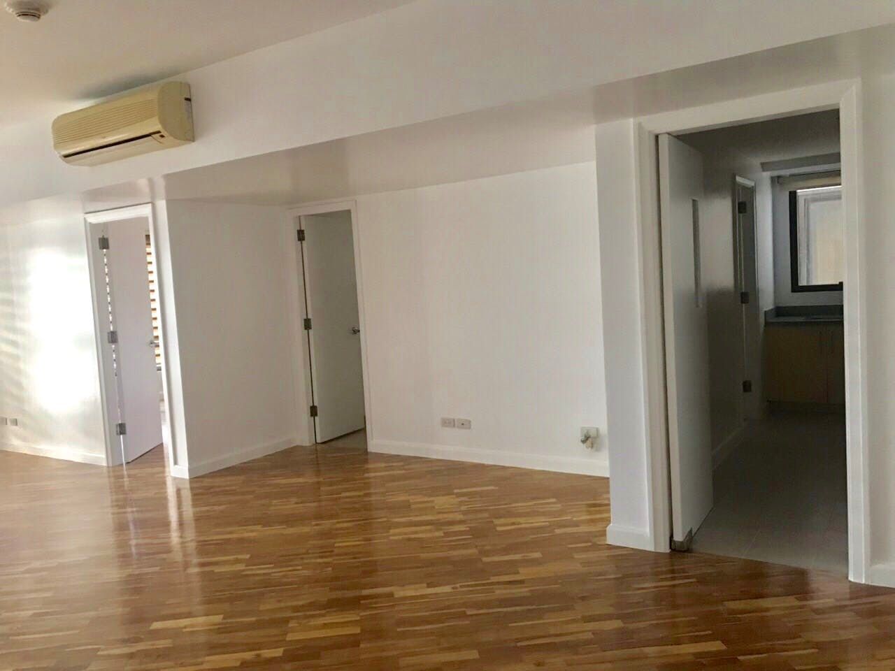 "2BR Condo for Rent in Joya Lofts and Towers, Rockwell Center, Makati"04