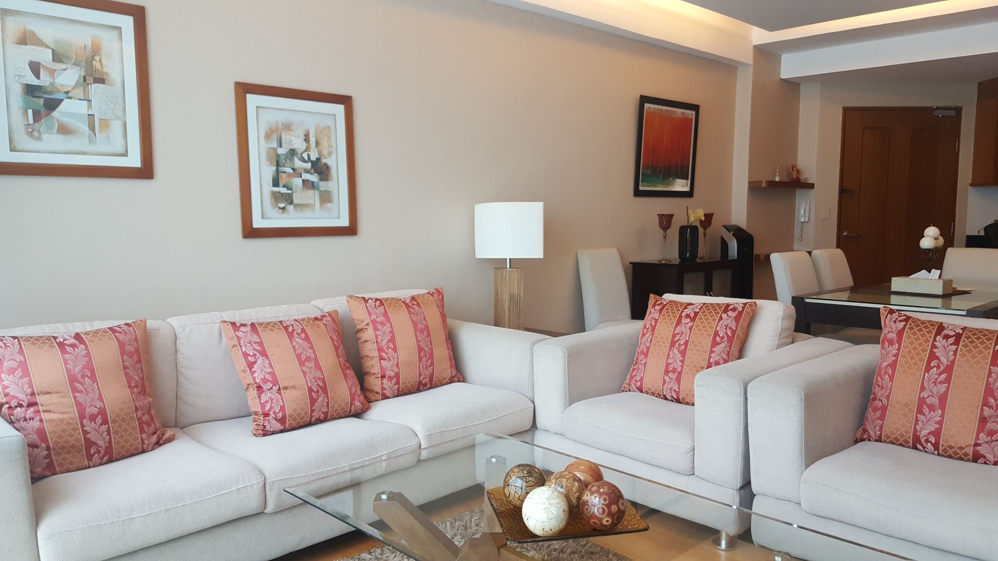 "2BR Condo for Rent in Bonifacio Ridge, BGC - Bonifacio Global City, Ta"10