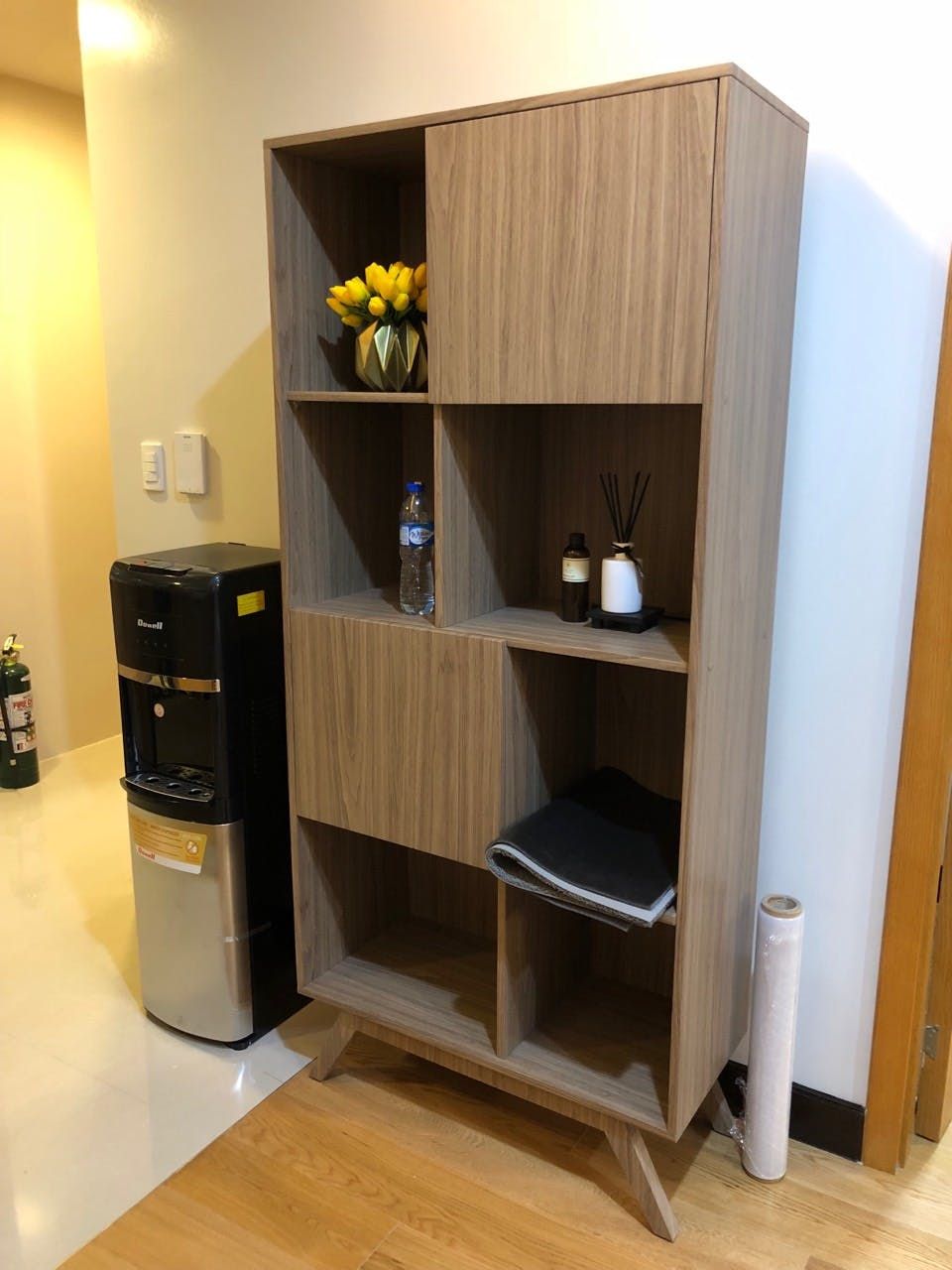 "1BR Condo for Rent in Park Terraces, San Lorenzo, Makati"10