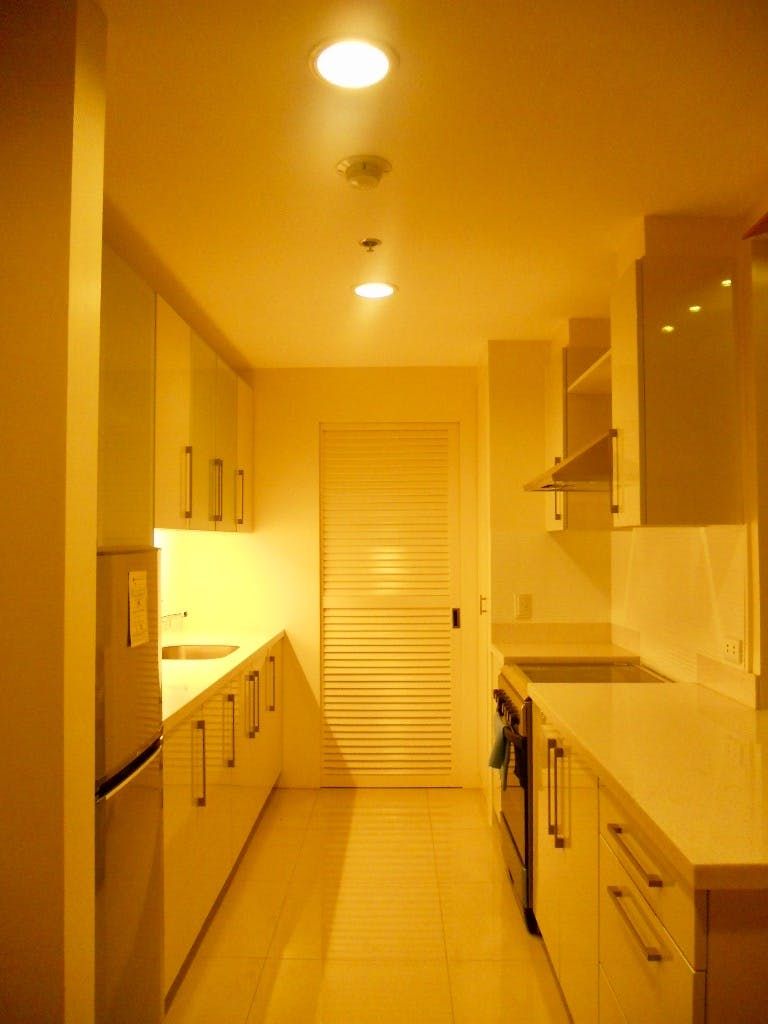 "1BR Condo for Rent in The Residences at Greenbelt, Legazpi Village, Ma"06