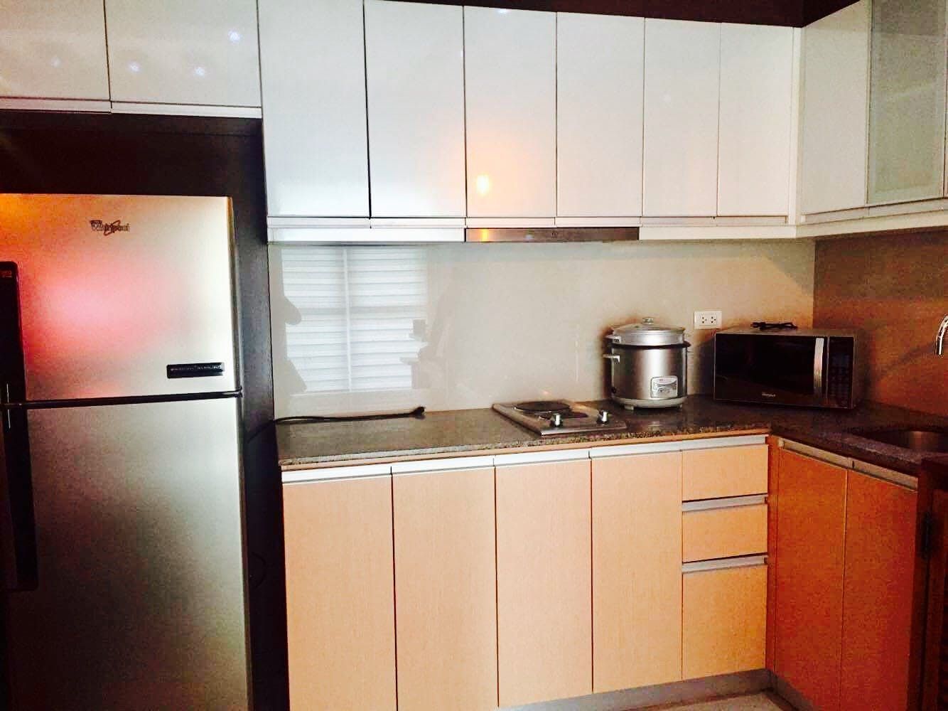 "Studio Condo for Rent in The Venice Luxury Residences, McKinley Hill,"09