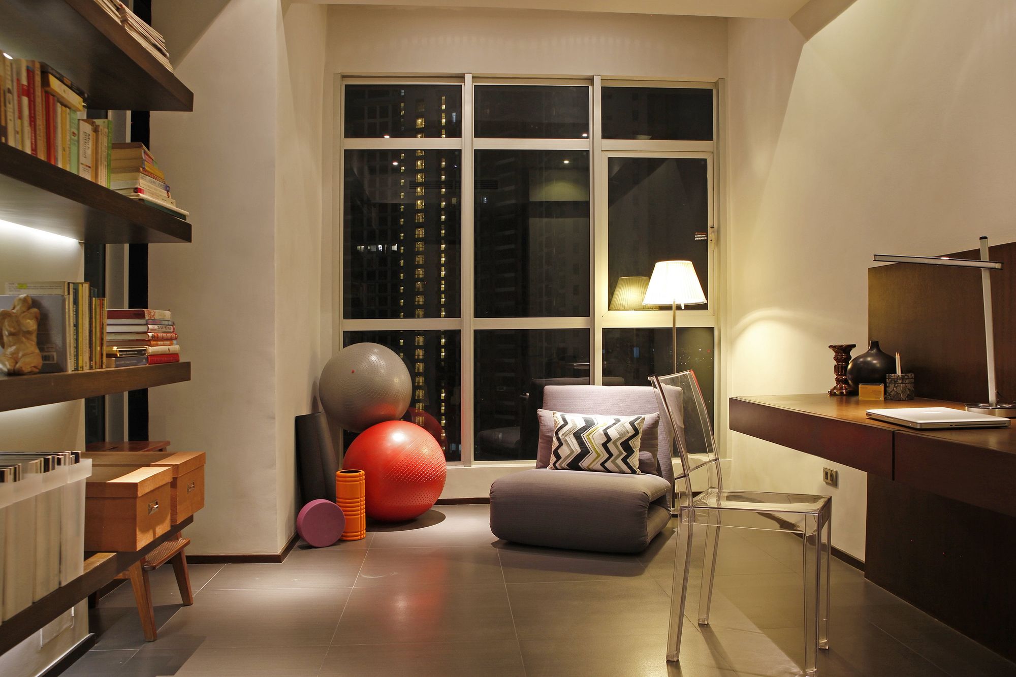 "3BR Condo for Rent in Crescent Park Residences, BGC - Bonifacio Global"09