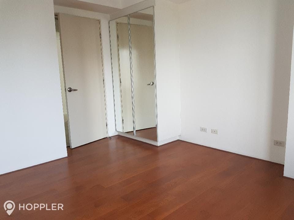 "2BR Condo for Rent in Arya Residences, BGC - Bonifacio Global City, Ta"05