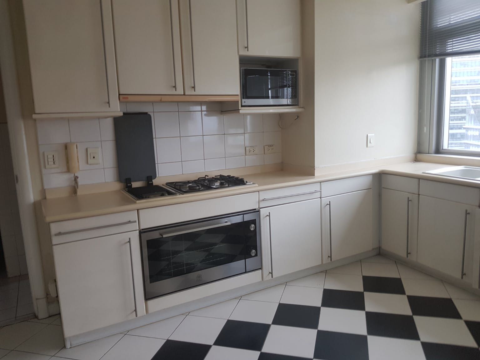 "3BR Condo for Rent in Pacific Plaza Towers, BGC - Bonifacio Global Cit"08