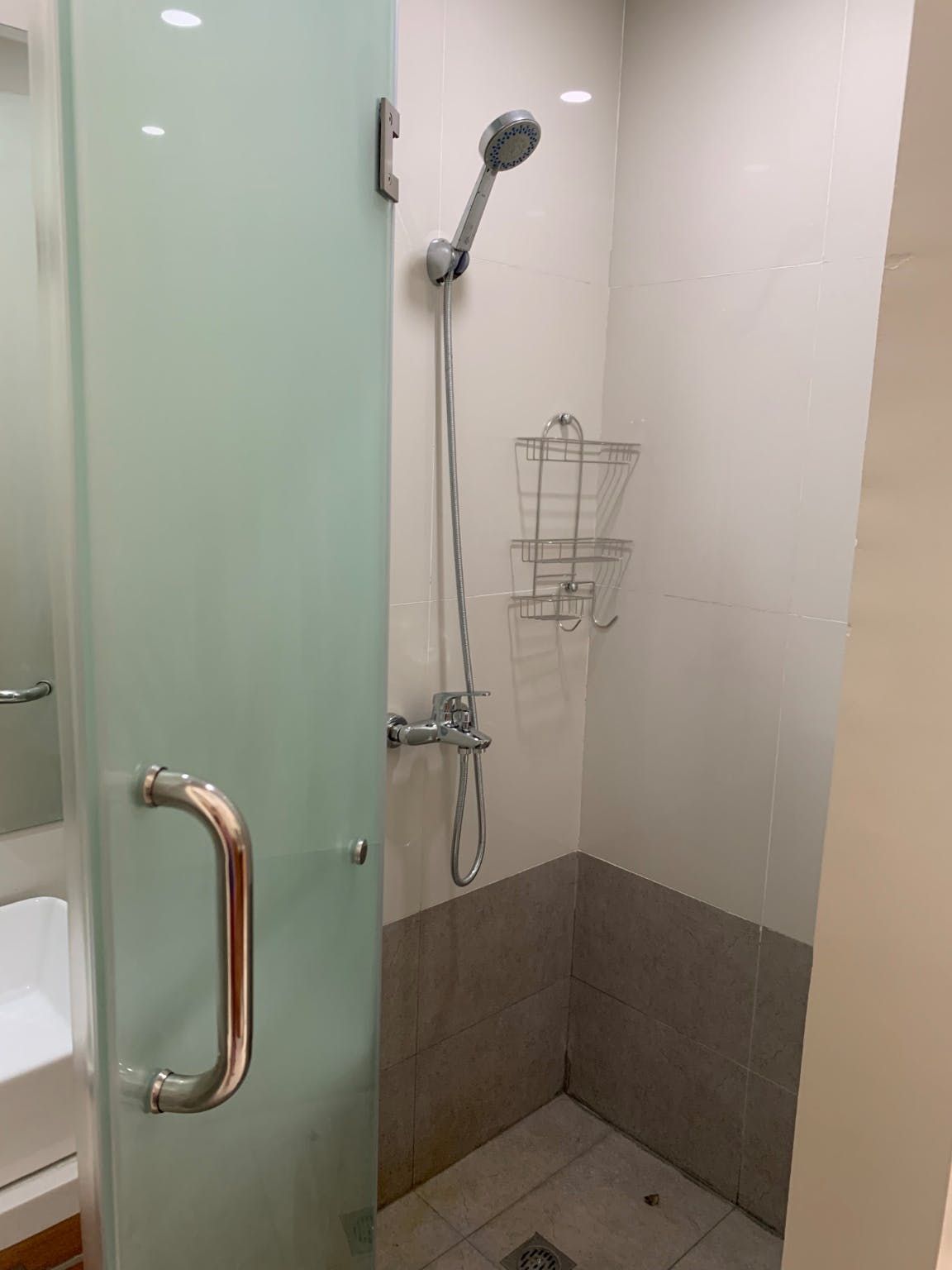 Studio Condo for Rent10