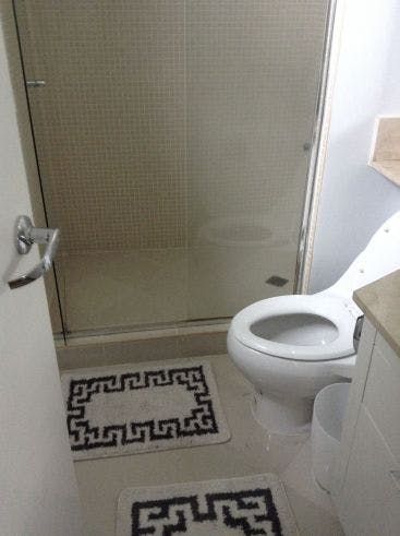 "1BR Condo for Rent in The Manansala, Rockwell Center, Makati"10