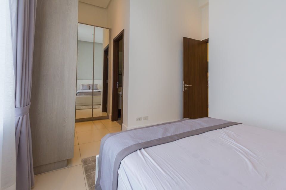 "3BR Condo for Rent in Arya Residences, BGC - Bonifacio Global City, Ta"04