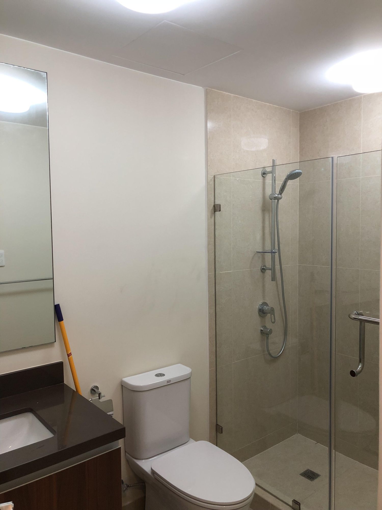 "1BR Condo for Rent in Shang Salcedo Place, Salcedo Village, Makati"10