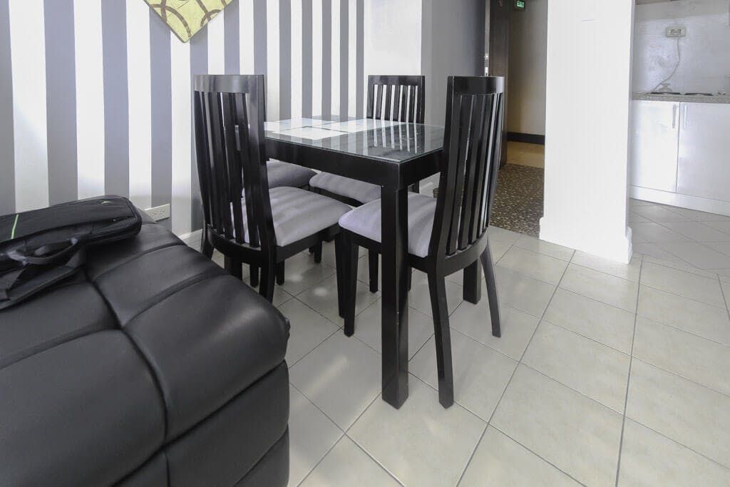 "1BR Condo for Rent in Forbeswood Parklane, BGC - Bonifacio Global City"08