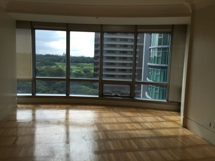 "3BR Condo for Rent in One McKinley Place, BGC - Bonifacio Global City,"05