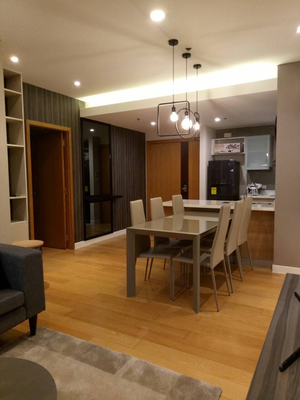 "2BR Condo for Rent in Park Terraces, San Lorenzo, Makati"04