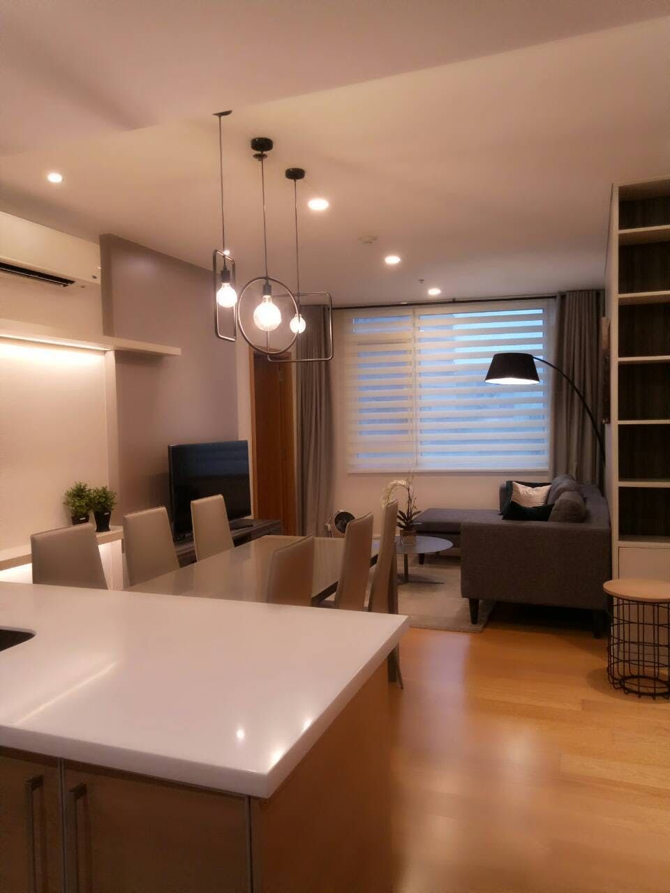 "2BR Condo for Rent in Park Terraces, San Lorenzo, Makati"06