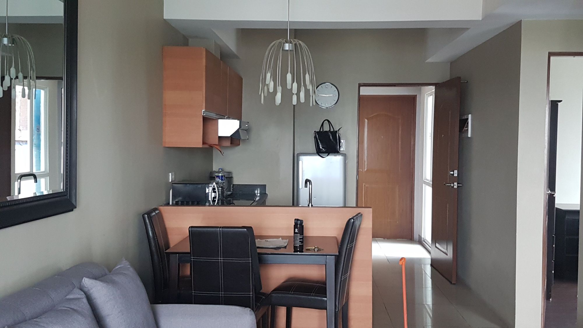 "2BR Condo for Rent in The Beacon, Legazpi Village, Makati"09