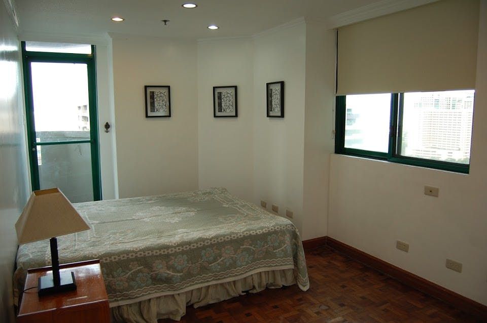 "3BR Condo for Rent in Emerald Mansion, Ortigas Center, Pasig"06