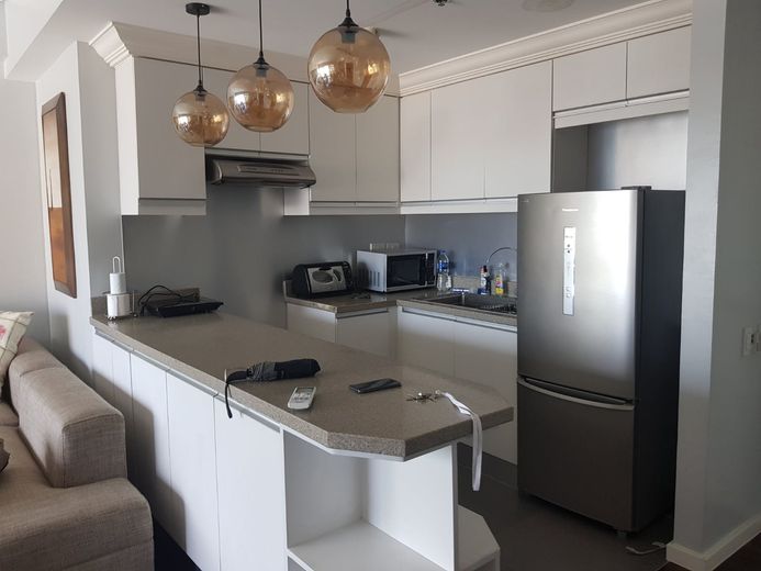 "1BR