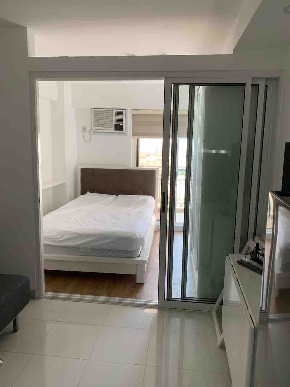 "1BR Condo for Rent in Viera Residences, Obrero, Quezon City"04