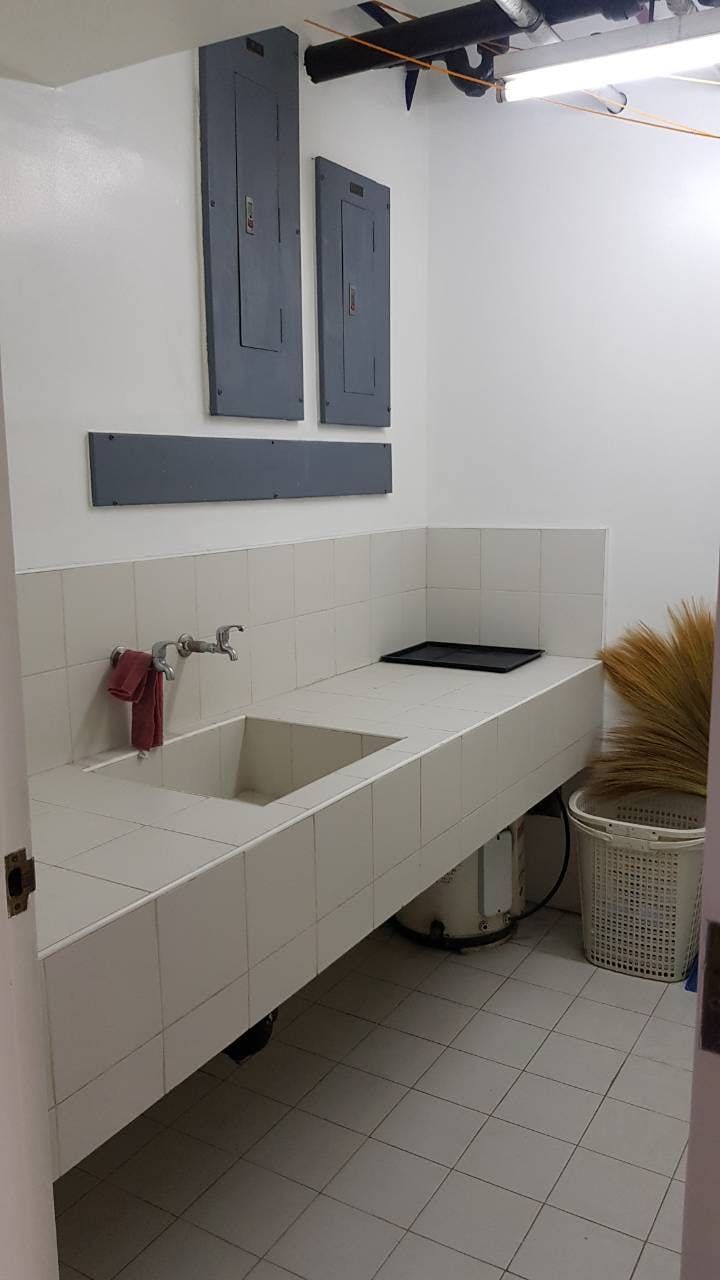 "2BR Condo for Rent in Fraser Place, Salcedo Village, Makati"10