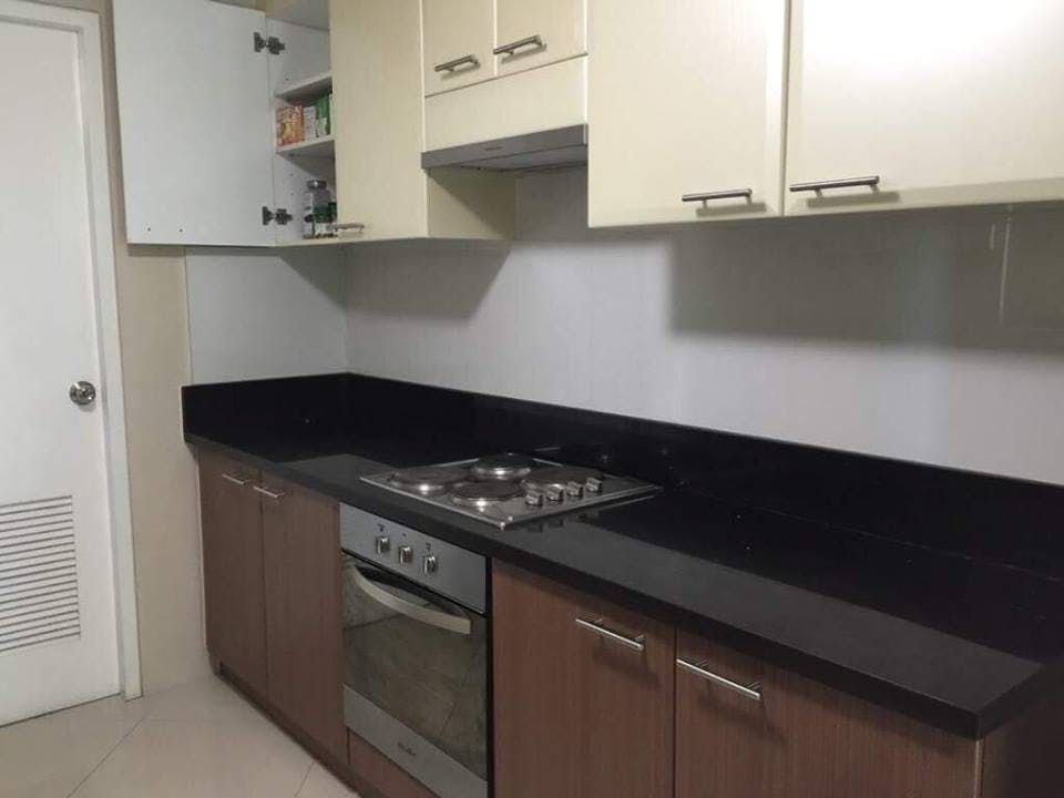"2BR Condo for Rent in 8 Forbes Town Road, BGC - Bonifacio Global City,"06