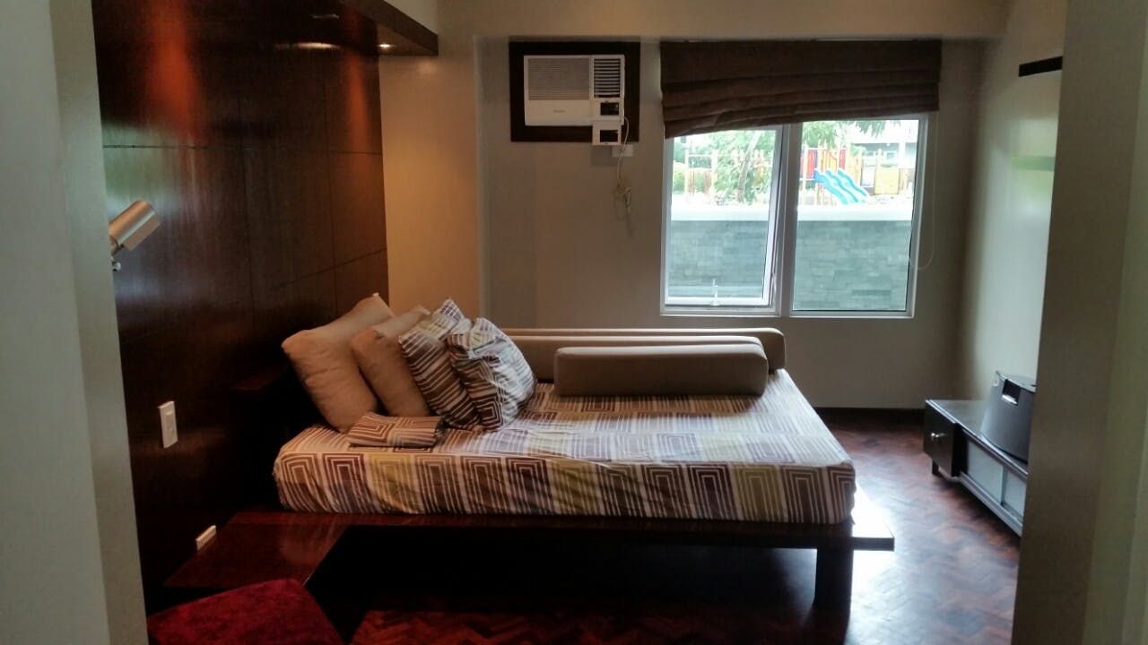 "2BR Condo for Rent in Two Serendra, BGC - Bonifacio Global City, Tagui"05