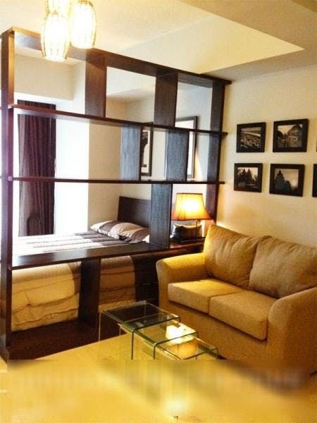 "Studio Condo for Rent in Greenbelt Chancellor, Legazpi Village, Makati"06