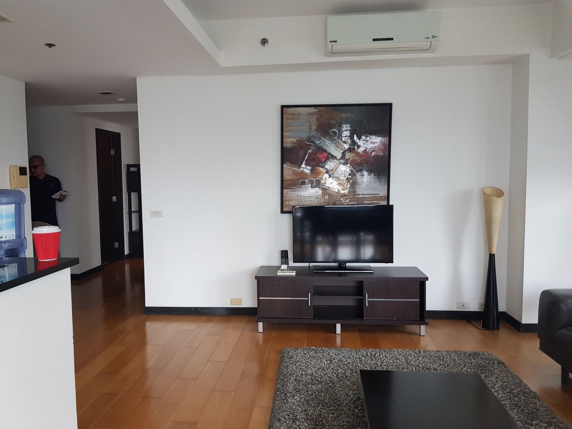 "2BR Condo for Rent in One Serendra, BGC - Bonifacio Global City, Tagui"05