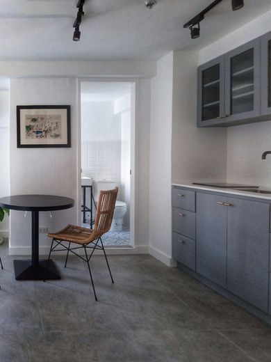 "2BR