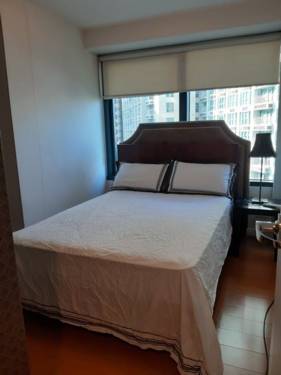 "2BR Condo for Rent in Joya Lofts and Towers, Rockwell Center, Makati"03