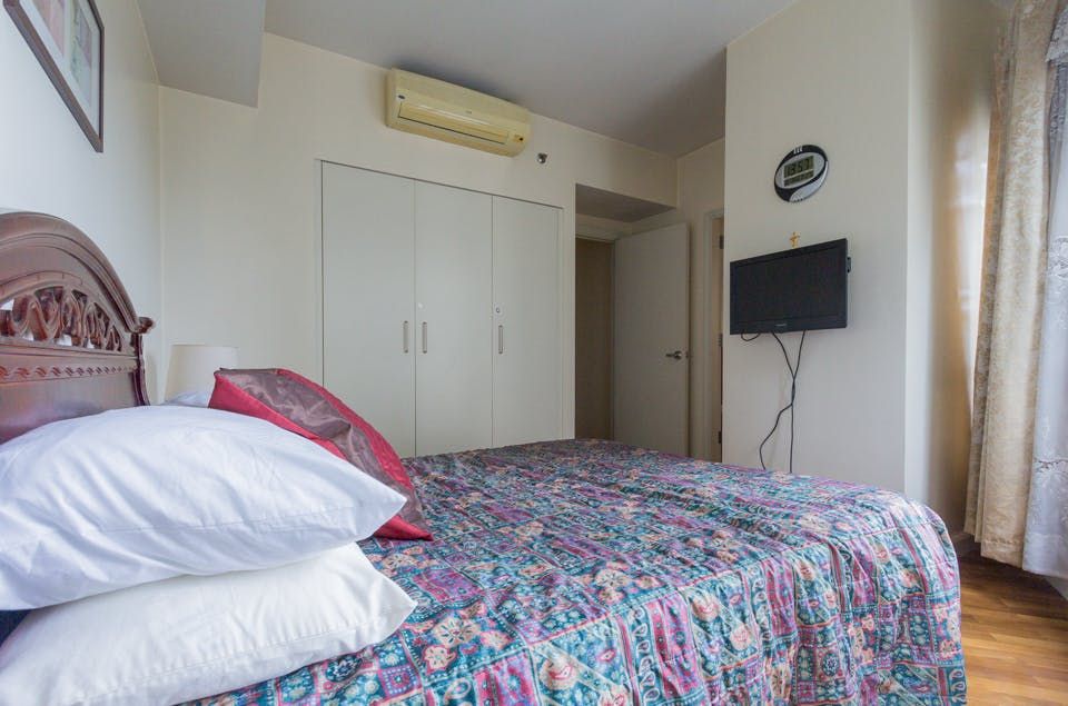 "2BR Condo for Rent in Joya Lofts and Towers, Rockwell Center, Makati"10