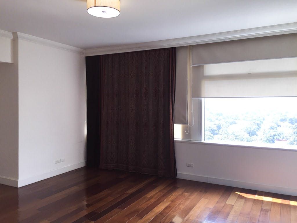 "3BR Condo for Rent in One Roxas Triangle, Urdaneta, Makati"08