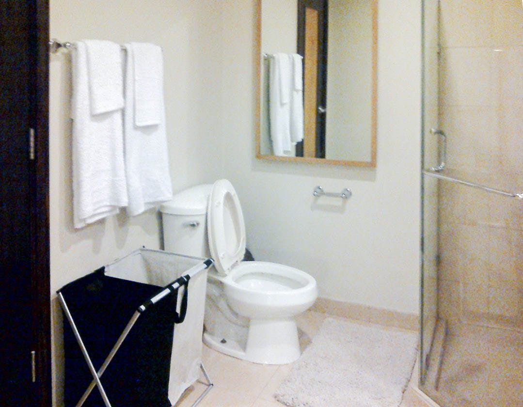 "1BR Condo for Rent in Joya Lofts and Towers, Rockwell Center, Makati"04