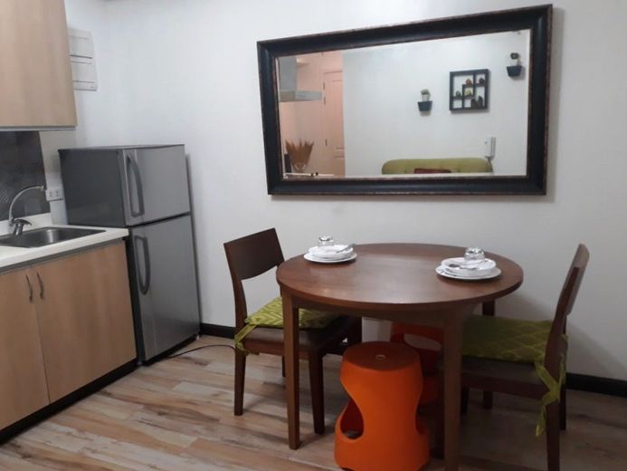 "1BR