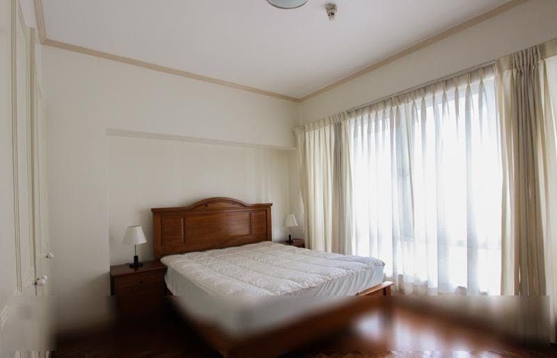 "2BR Condo for Rent in Two Salcedo Place, Salcedo Village, Makati"08