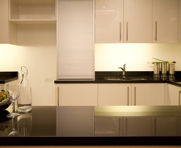 "2BR Condo for Rent in The Residences at Greenbelt, Legazpi Village, Ma"04