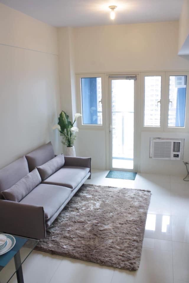 "1BR Condo for Rent in Central Park West, BGC - Bonifacio Global City,"09