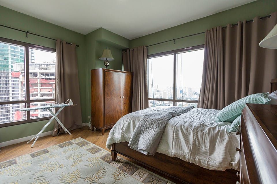 "2BR Condo for Rent in The Manansala, Rockwell Center, Makati"03