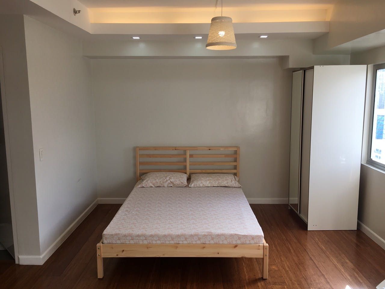 "1BR Condo for Rent in Avida CityFlex Towers, BGC - Bonifacio Global Ci"04