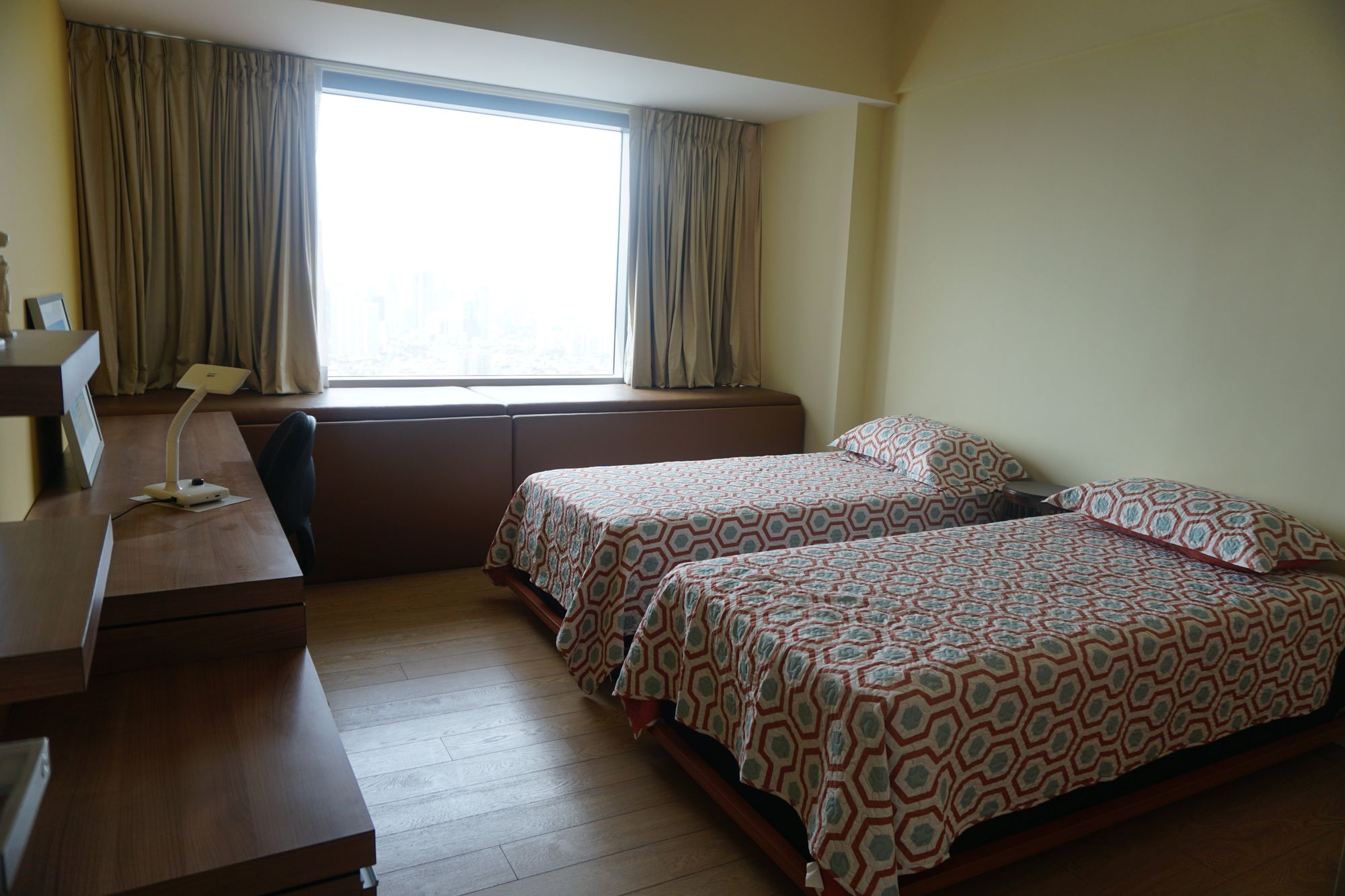 "2BR Condo for Rent in One Shangri-La Place, Ortigas Center, Mandaluyon"04